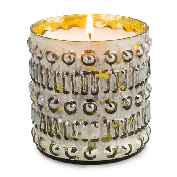 Lady Primrose Magical Lights Candle Queen bee - A Secret Admirer
