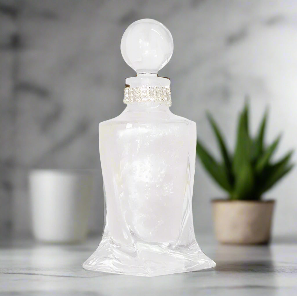 Lady Primrose Tryst Bath Gel, Petite Decanter 8 oz - A Secret Admirer